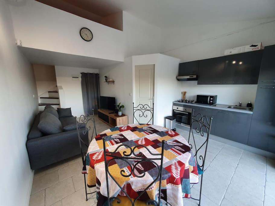 Holiday home Havre De Paix Au Bord Des Alpilles *
