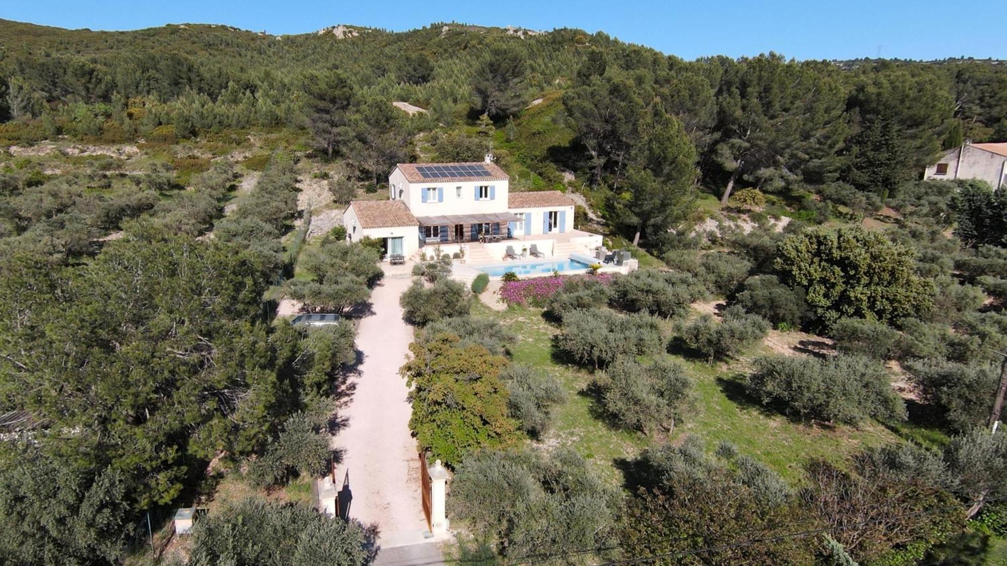 Havre De Paix Au Bord Des Alpilles Holiday home Eyguieres